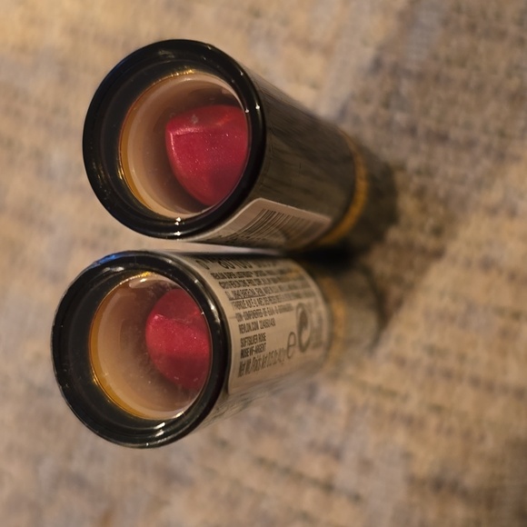 REVLON BRAND WOMEN'S SUPER LUSTROUS LIPSTICK BUNDLE OF 2 - Picture 3 of 6